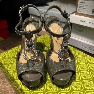 Gianni Bini Gray Heels